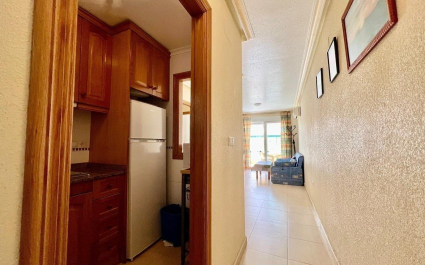 Revente - Apartamento -
Torrevieja - Playa del Cura