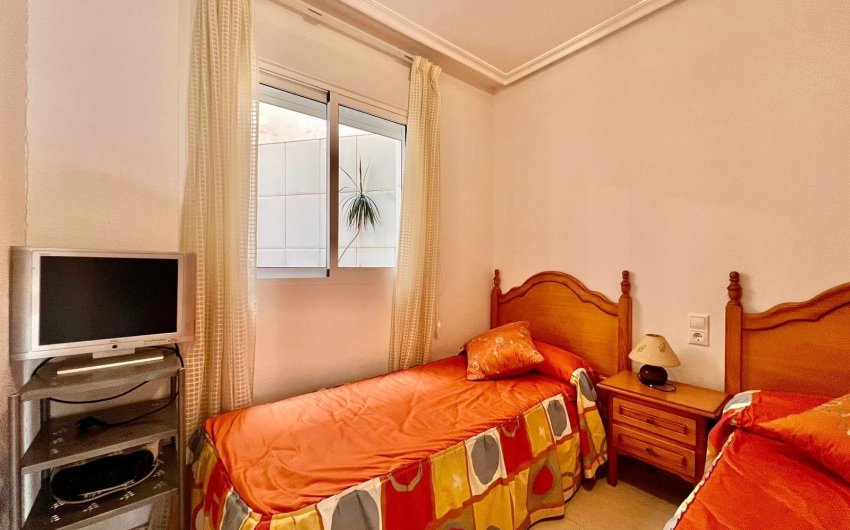 Revente - Apartamento -
Torrevieja - Playa del Cura