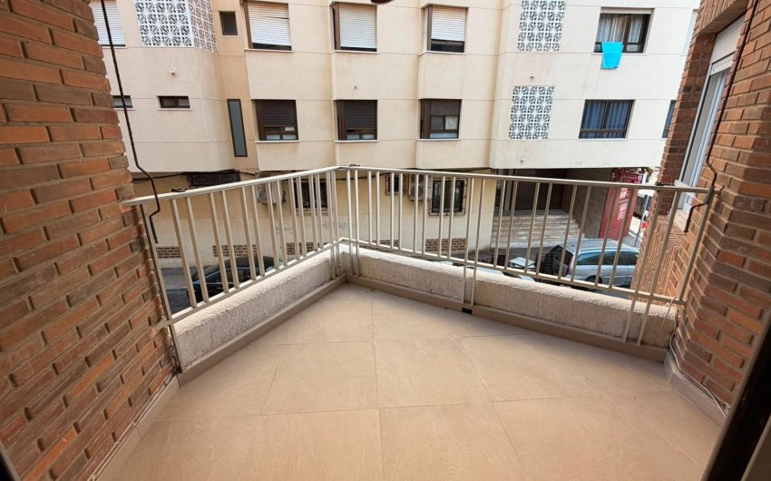 Revente - Apartamento -
Torrevieja - Playa del Cura