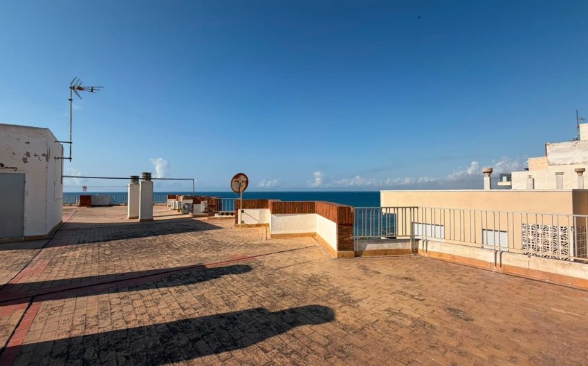 Revente - Apartamento -
Torrevieja - Playa del Cura
