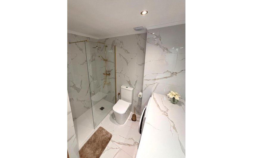 Revente - Apartamento -
Torrevieja - Playa del Cura