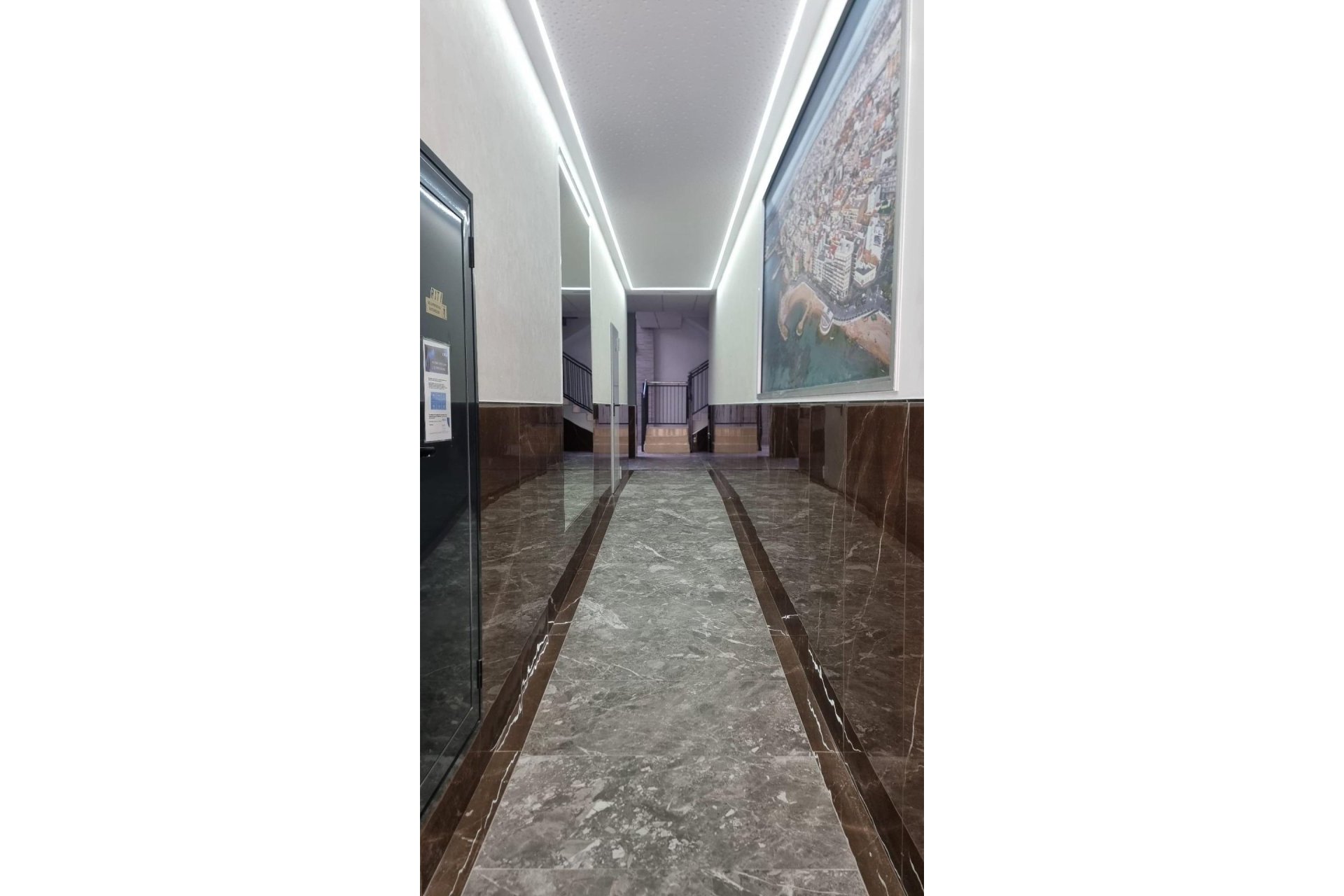 Revente - Apartamento -
Torrevieja - Playa del Cura
