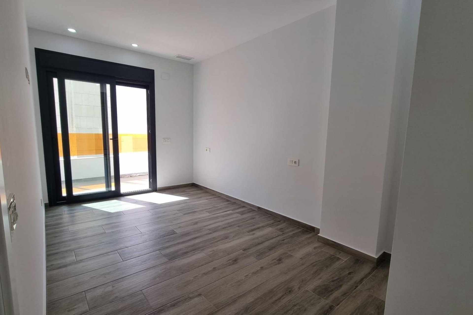 Revente - Apartamento -
Torrevieja - Playa del Cura