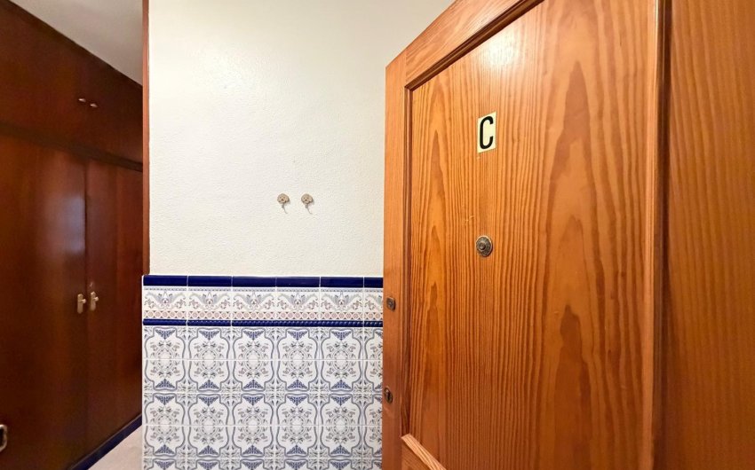 Revente - Apartamento -
Torrevieja - Playa del Cura