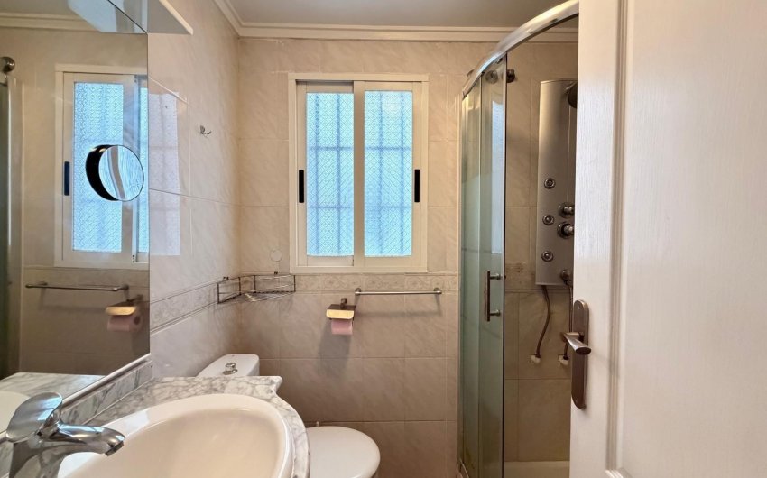 Revente - Apartamento -
Torrevieja - Playa del Cura