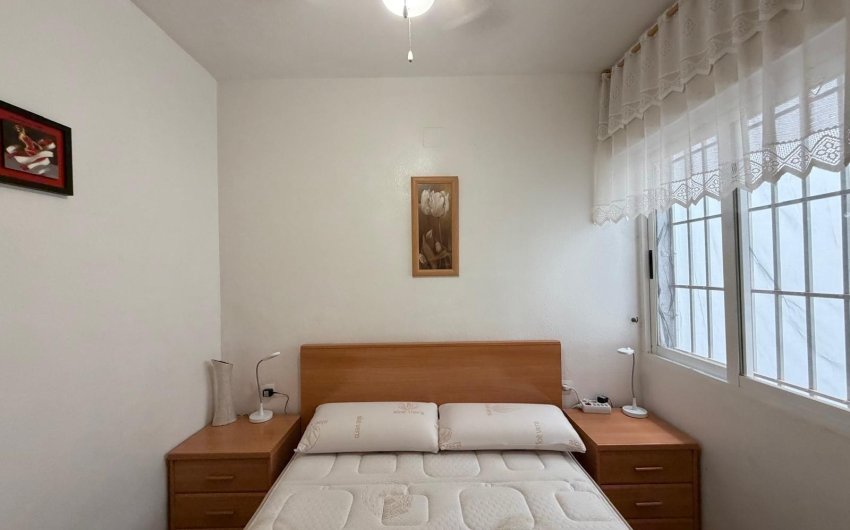 Revente - Apartamento -
Torrevieja - Playa del Cura