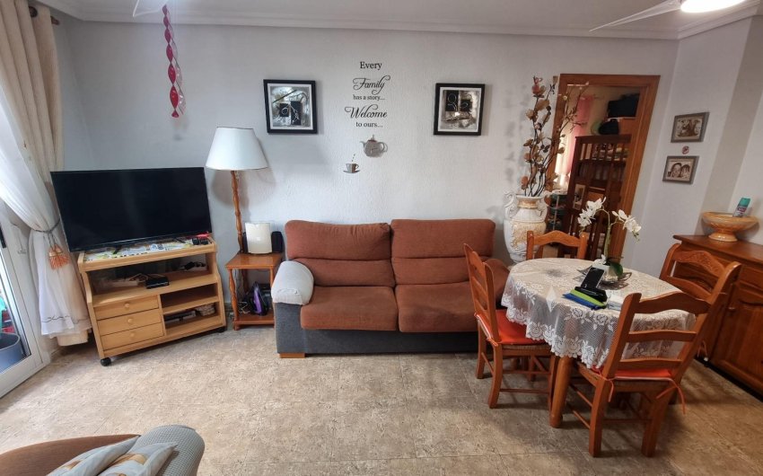 Revente - Apartamento -
Torrevieja - Playa del Cura