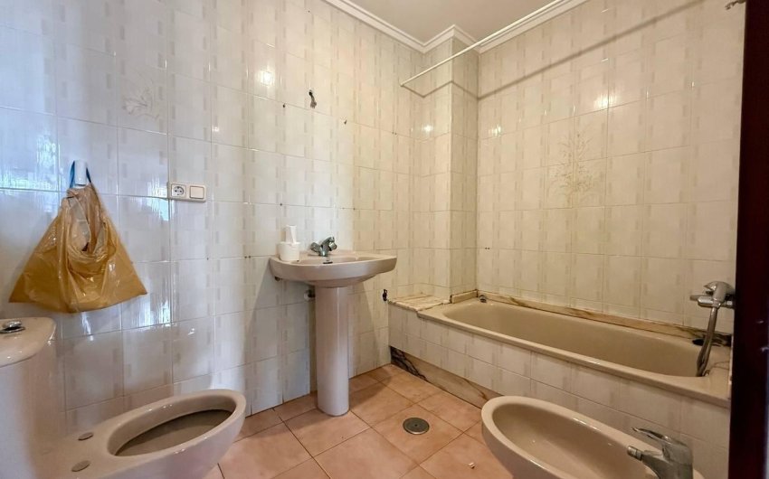 Revente - Apartamento -
Torrevieja - Playa del Cura