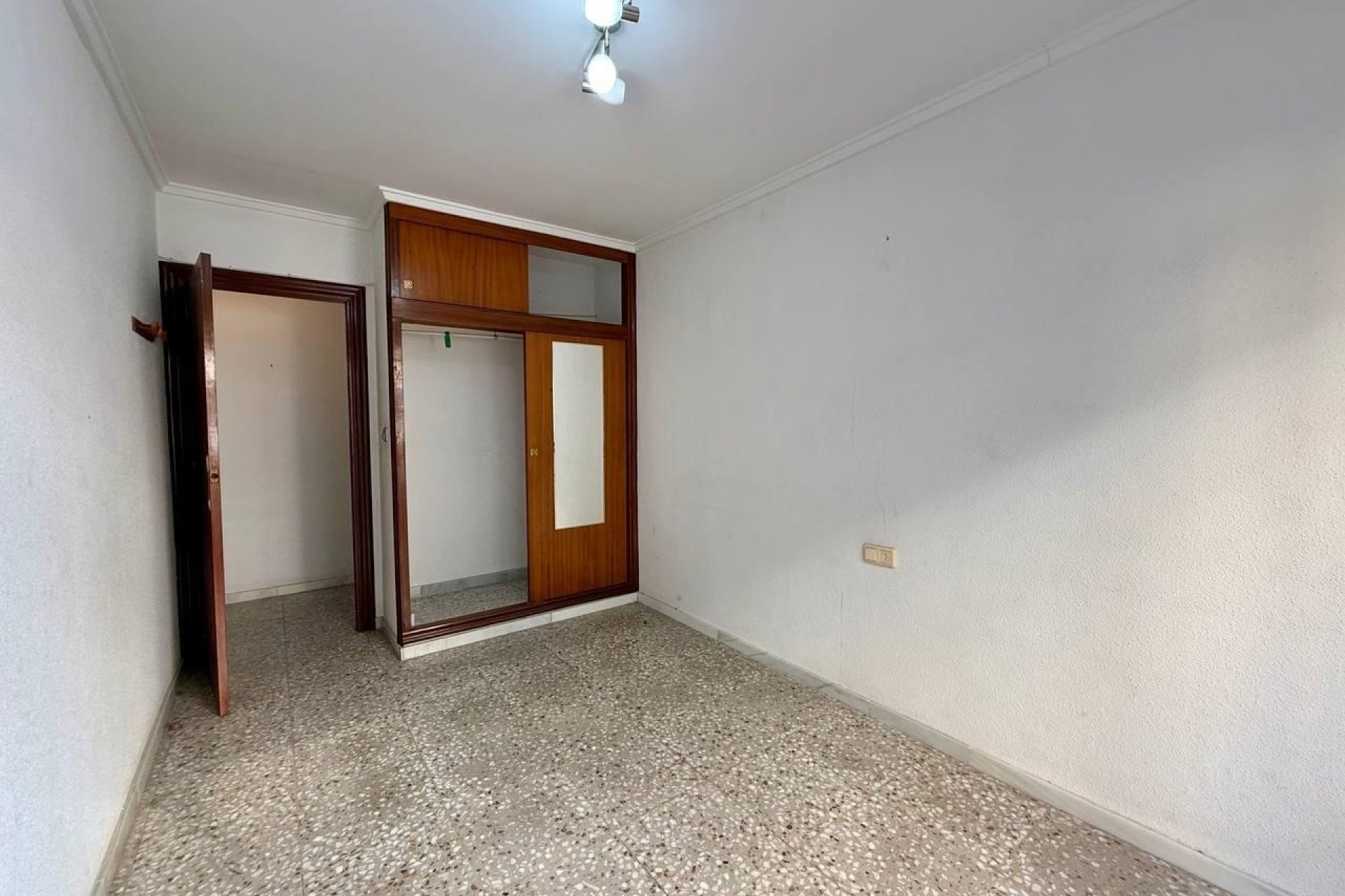 Revente - Apartamento -
Torrevieja - Playa del Cura