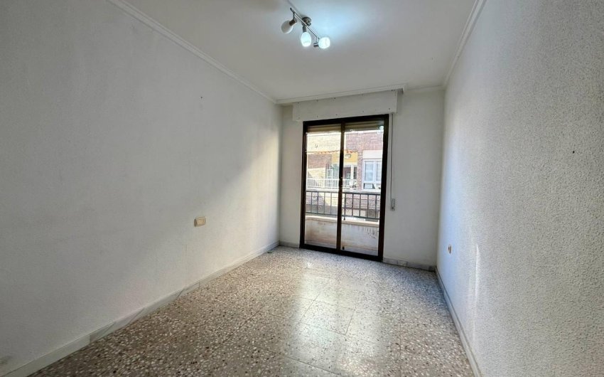 Revente - Apartamento -
Torrevieja - Playa del Cura