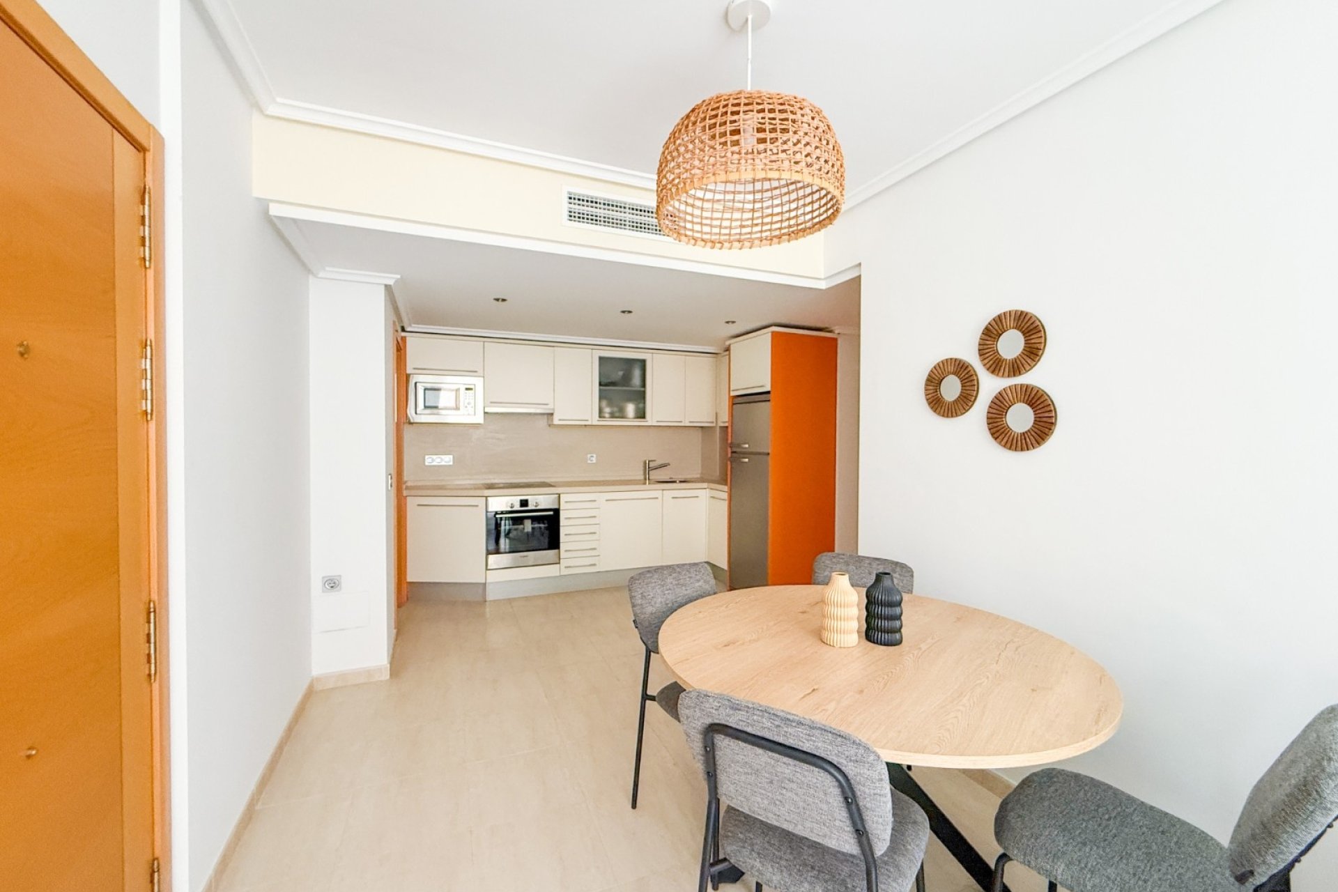 Revente - Apartment -
Aguilas - La Colonia