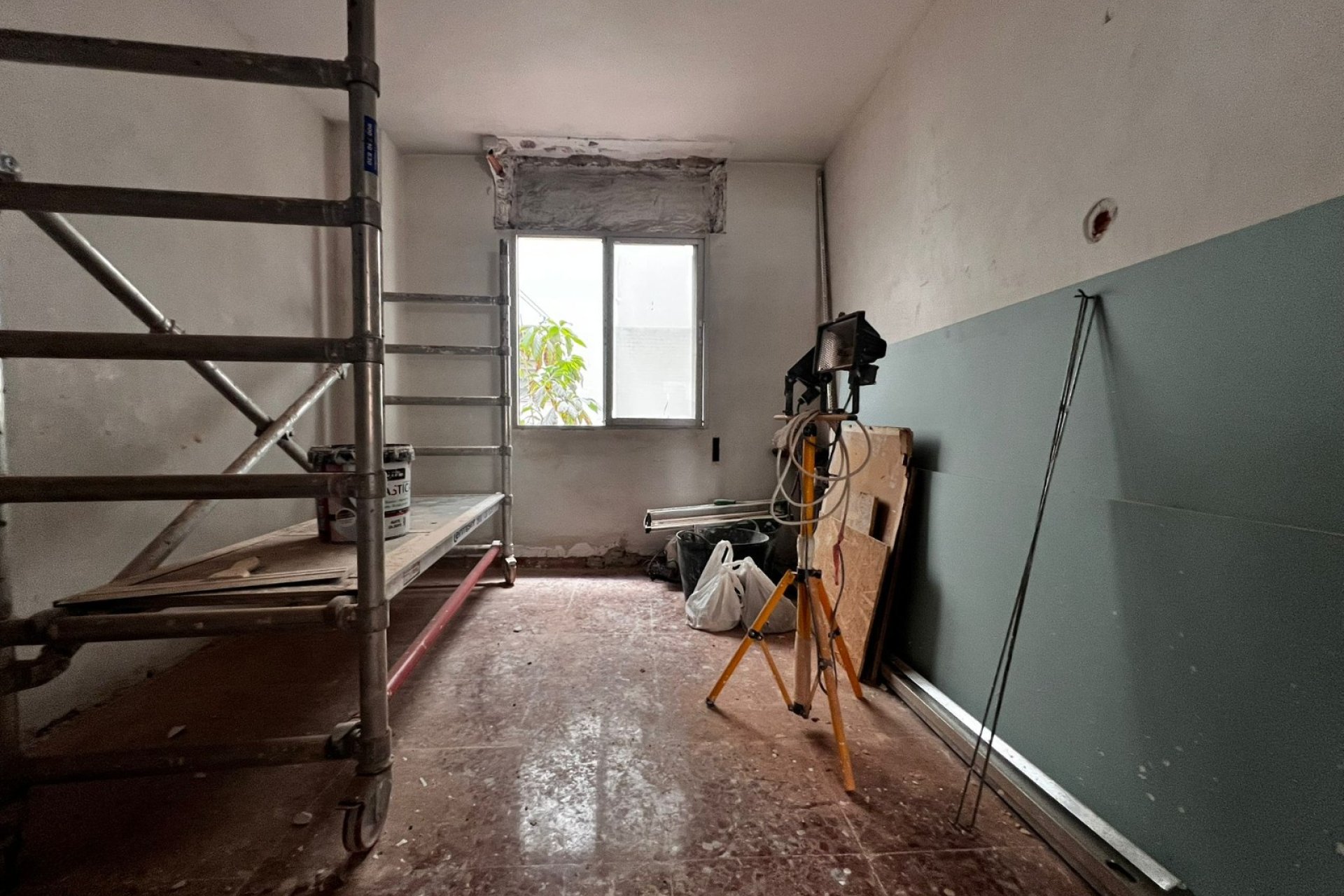 Revente - Apartment -
Alicante - Benalua