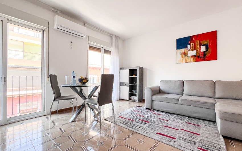 Revente - Apartment -
Alicante - Center