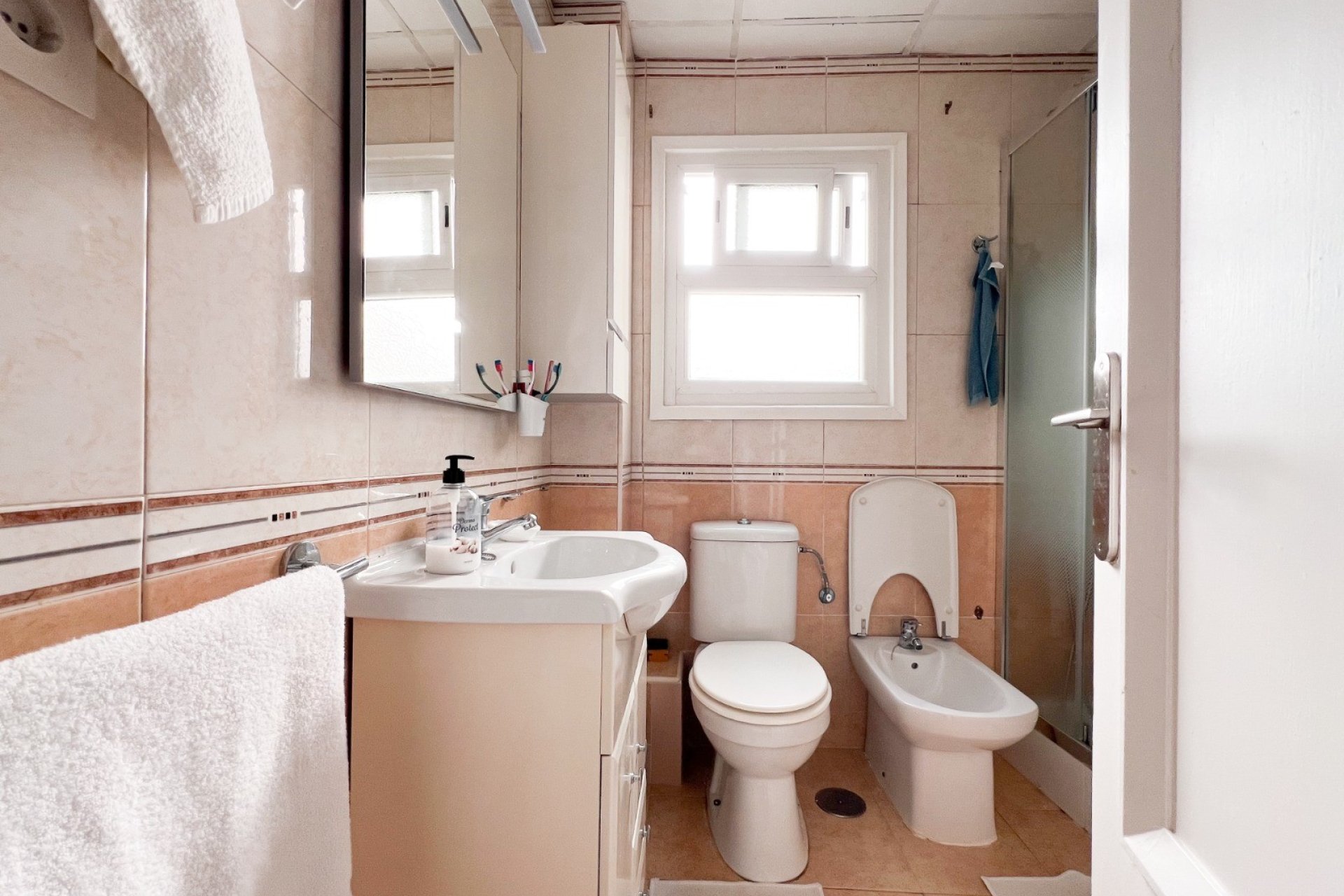 Revente - Apartment -
Alicante - Center