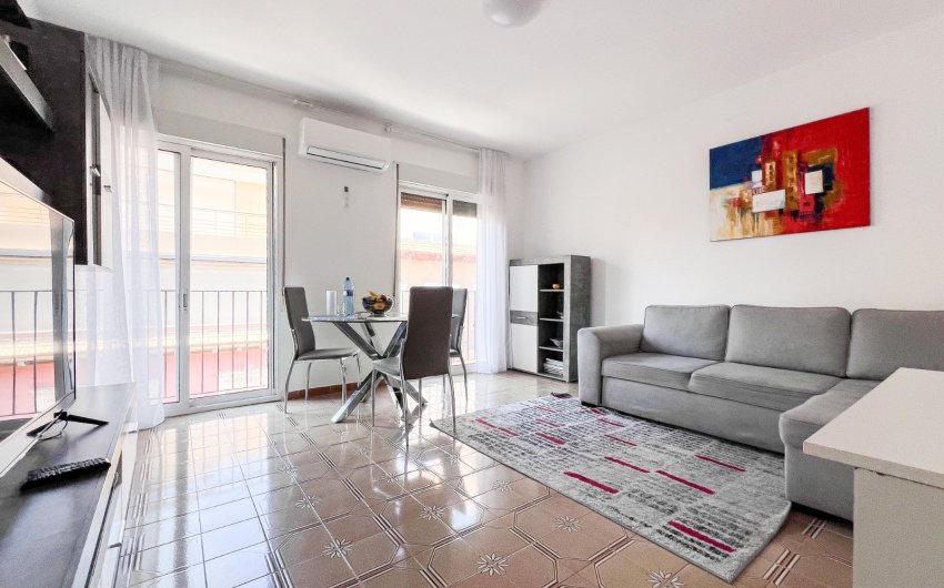Revente - Apartment -
Alicante - Center