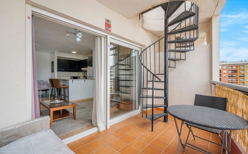 Revente - Apartment -
Almoradí