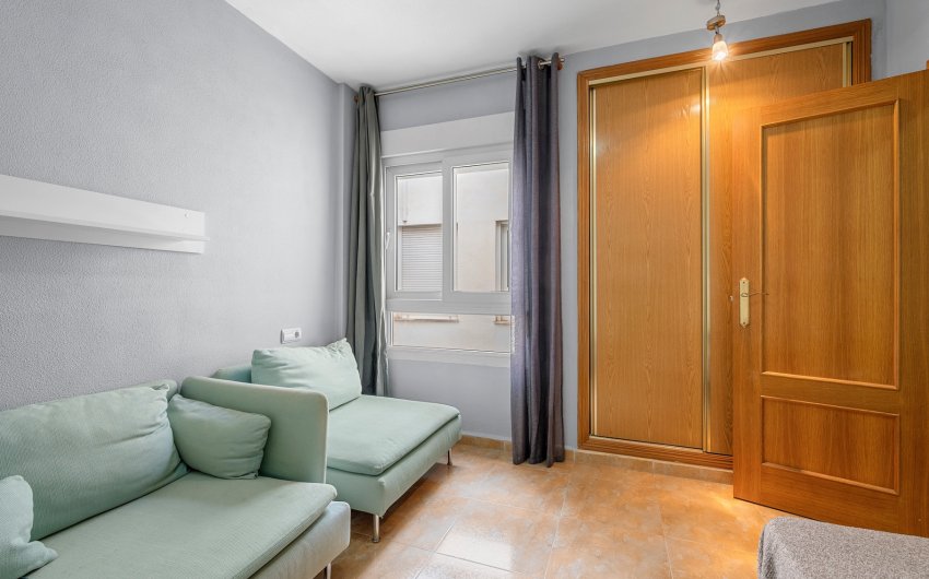 Revente - Apartment -
Almoradí