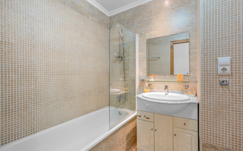 Revente - Apartment -
Almoradí