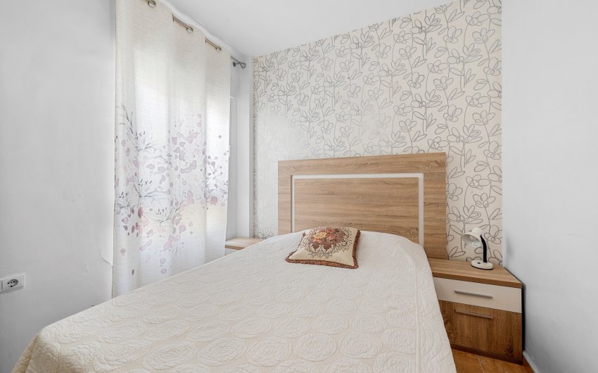 Revente - Apartment -
Almoradí