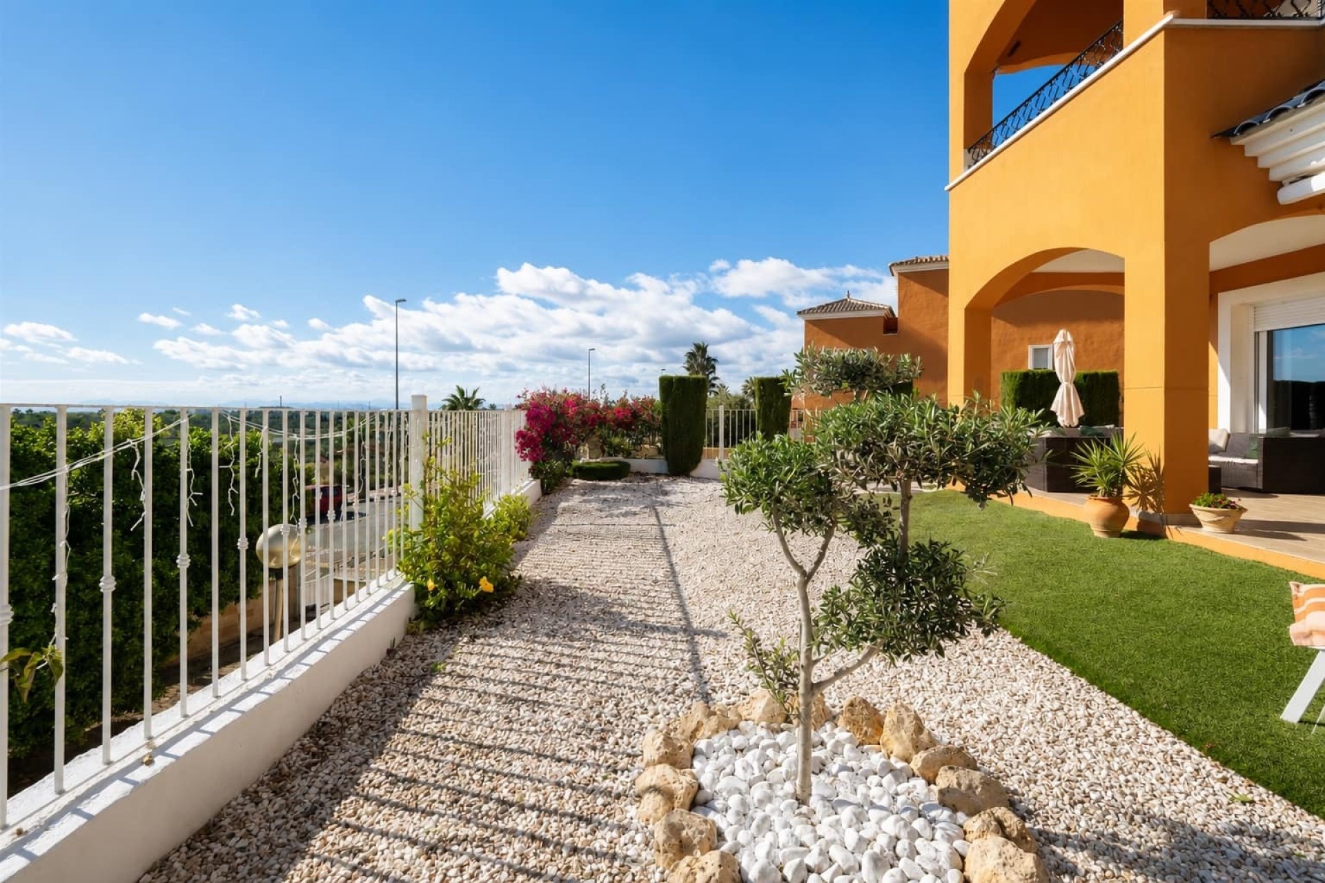 Revente - Apartment -
Altaona Golf and Country Club - Inland