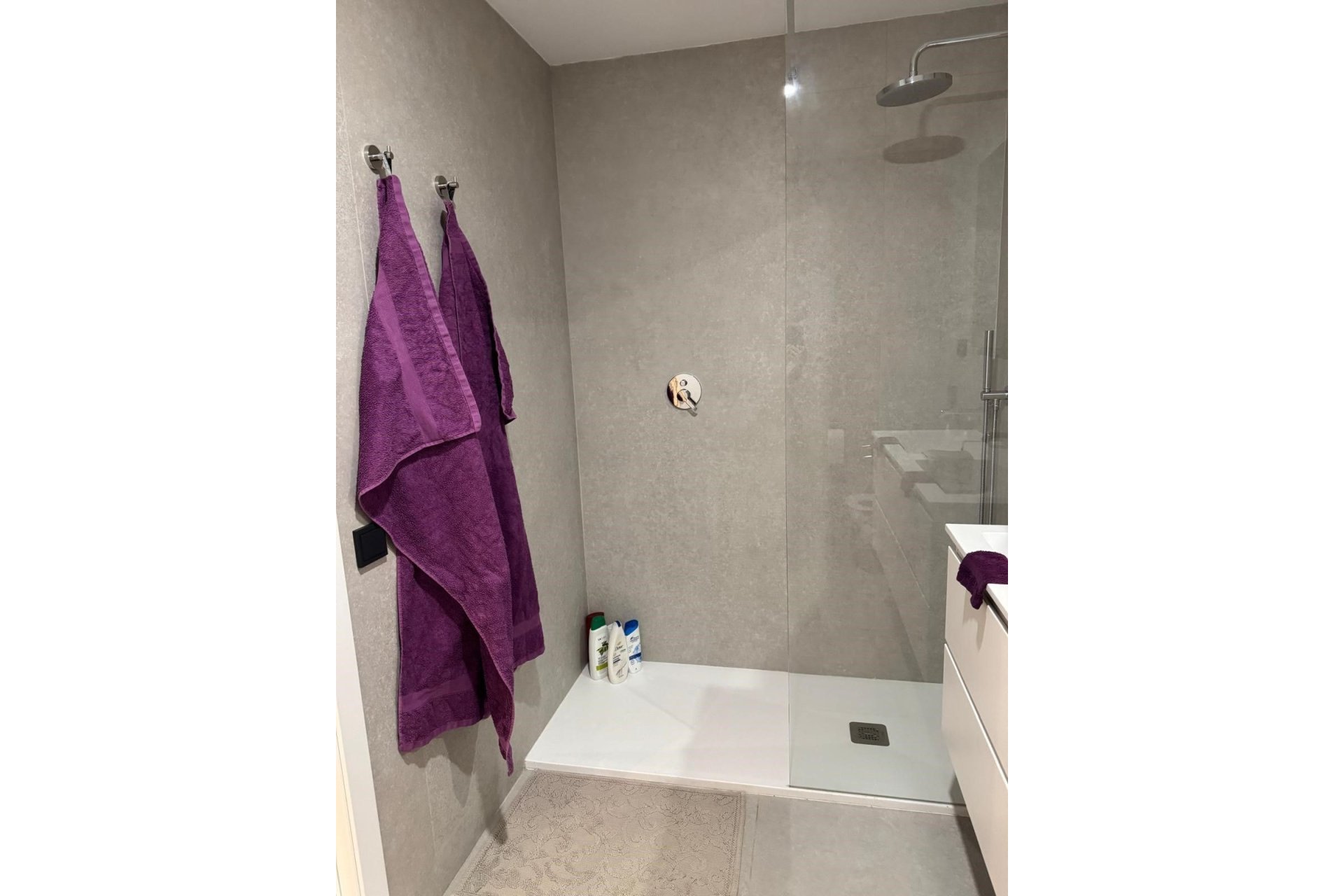 Revente - Apartment -
Altos de los Monteros - Inland