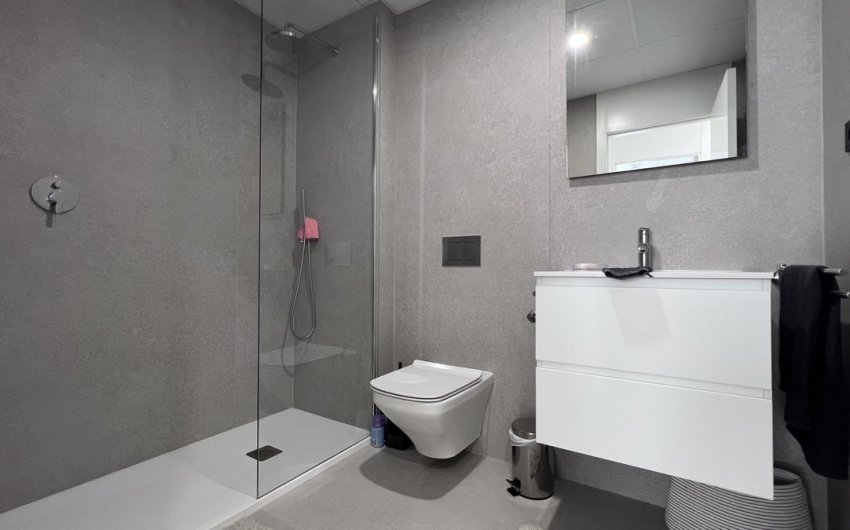 Revente - Apartment -
Altos de los Monteros - Inland
