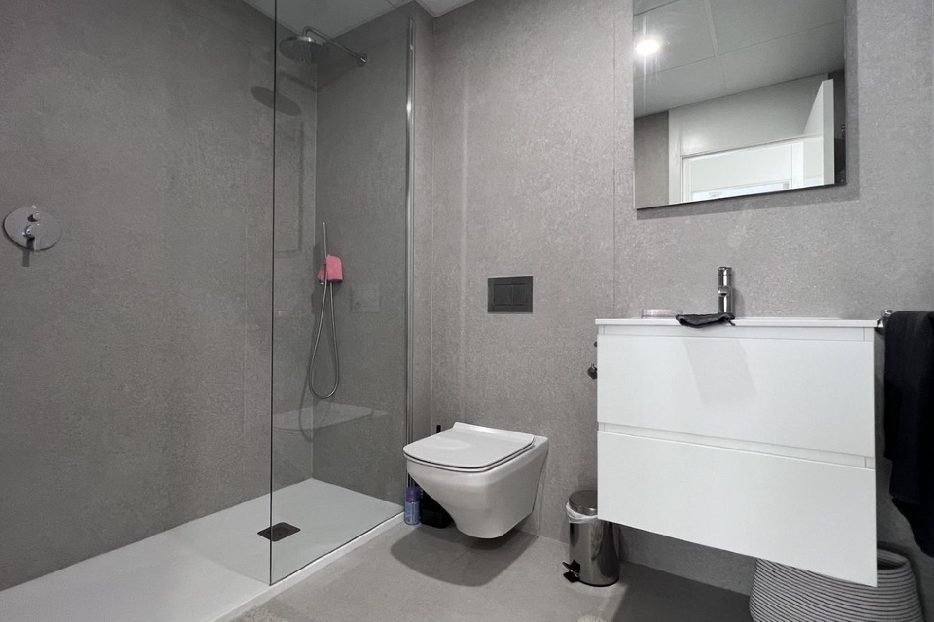 Revente - Apartment -
Altos de los Monteros - Inland