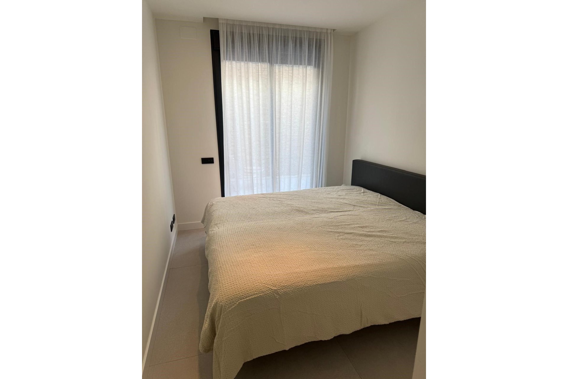 Revente - Apartment -
Altos de los Monteros - Inland