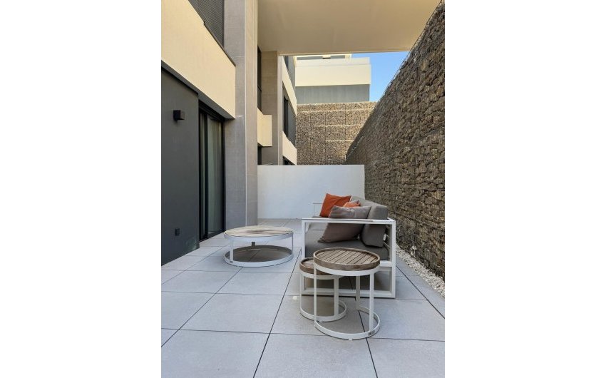 Revente - Apartment -
Altos de los Monteros - Inland