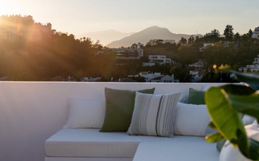 Revente - Apartment -
Benahavis - La Quinta