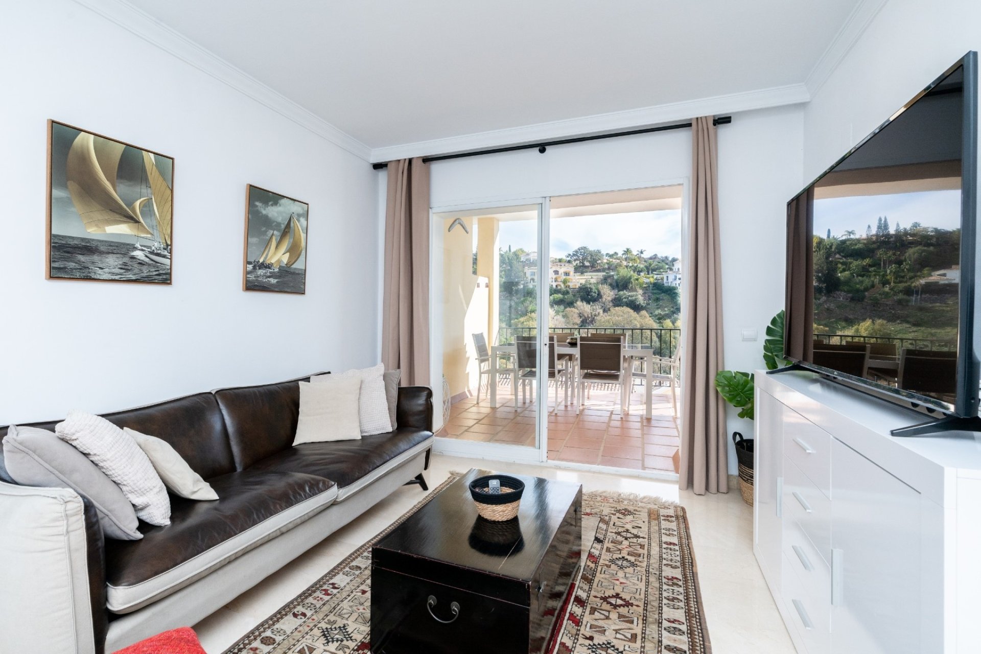 Revente - Apartment -
Benahavis - La Quinta