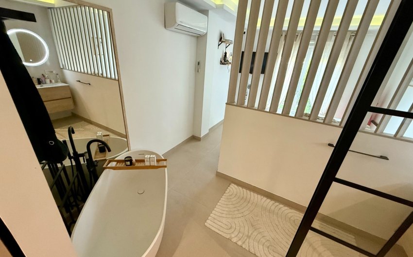 Revente - Apartment -
Benahavis - La Quinta