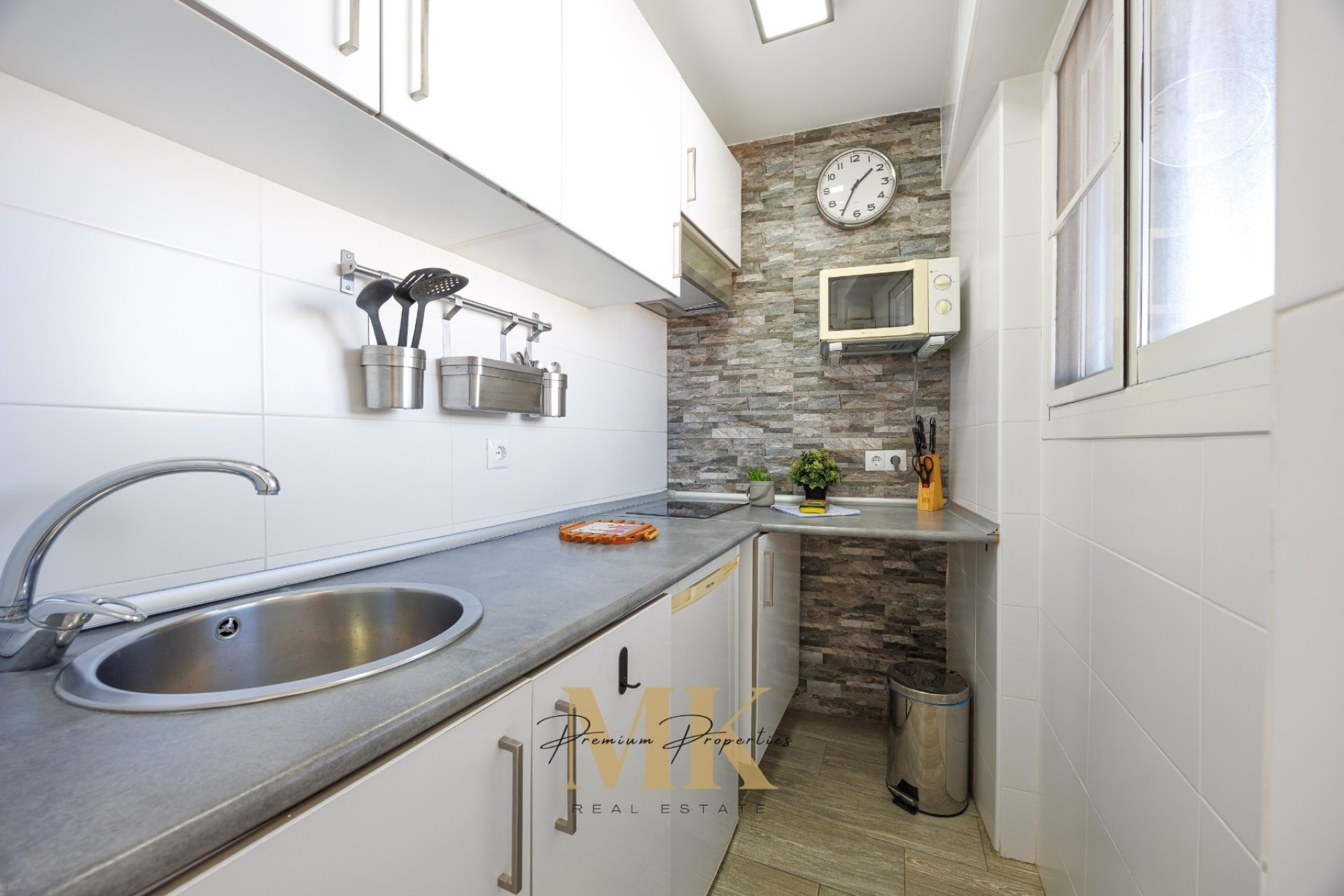 Revente - Apartment -
Benidorm - Coblanca