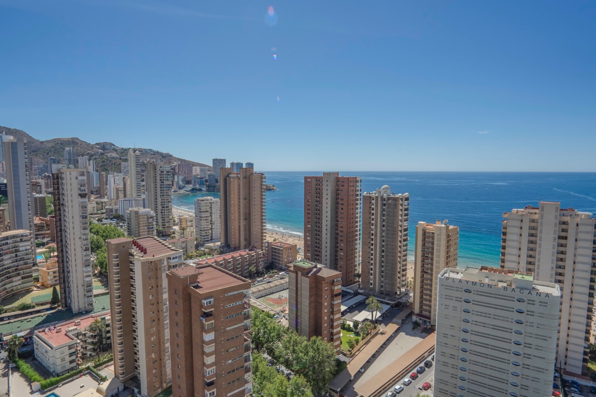 Revente - Apartment -
Benidorm