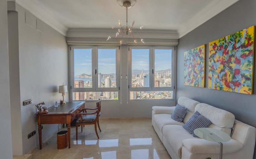 Revente - Apartment -
Benidorm
