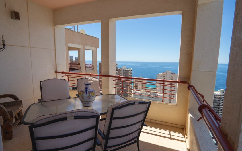 Revente - Apartment -
Benidorm