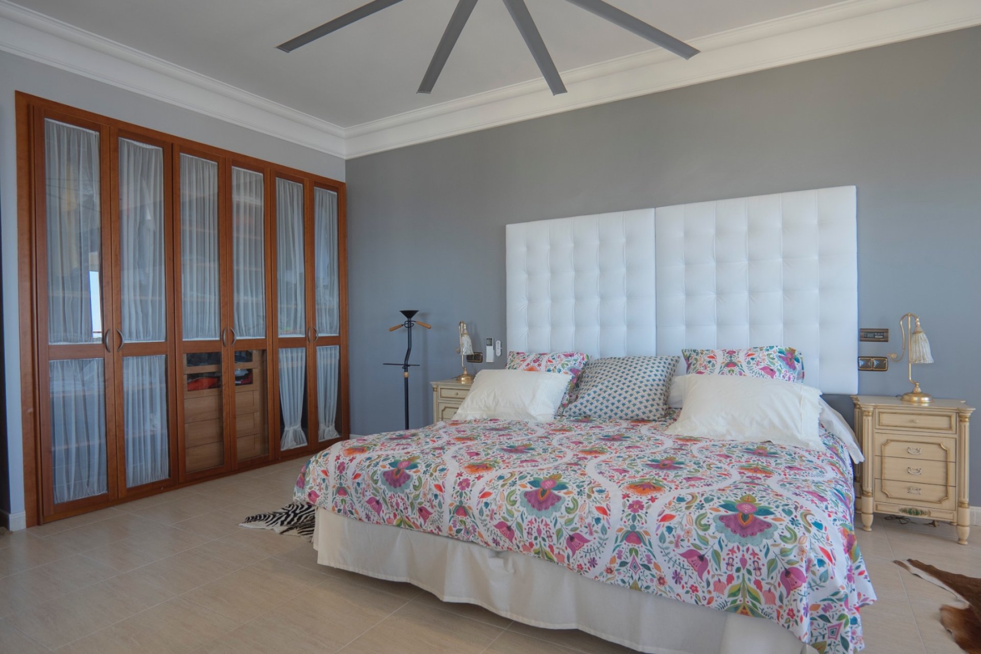 Revente - Apartment -
Benidorm