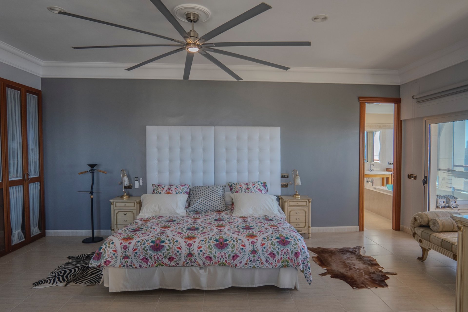 Revente - Apartment -
Benidorm