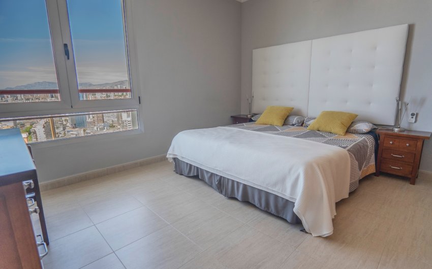 Revente - Apartment -
Benidorm