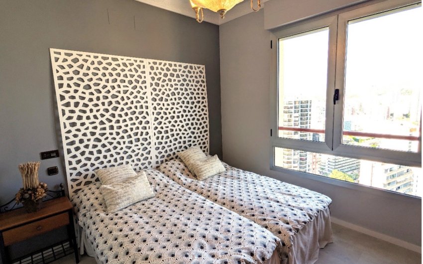 Revente - Apartment -
Benidorm