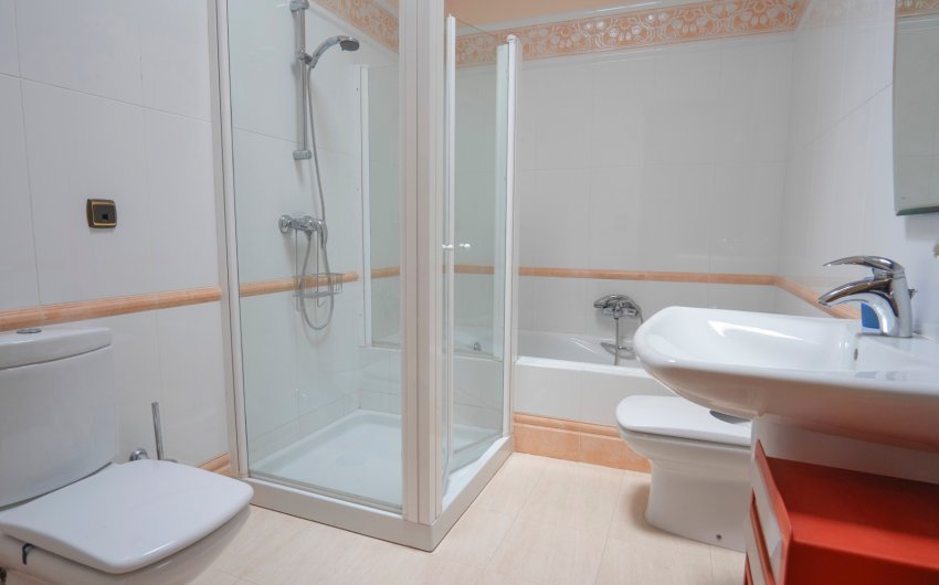 Revente - Apartment -
Benidorm