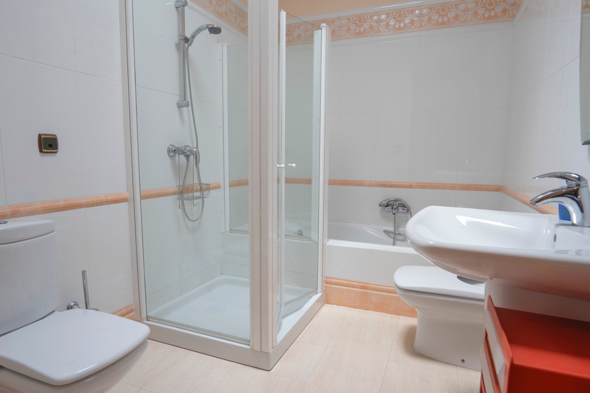 Revente - Apartment -
Benidorm