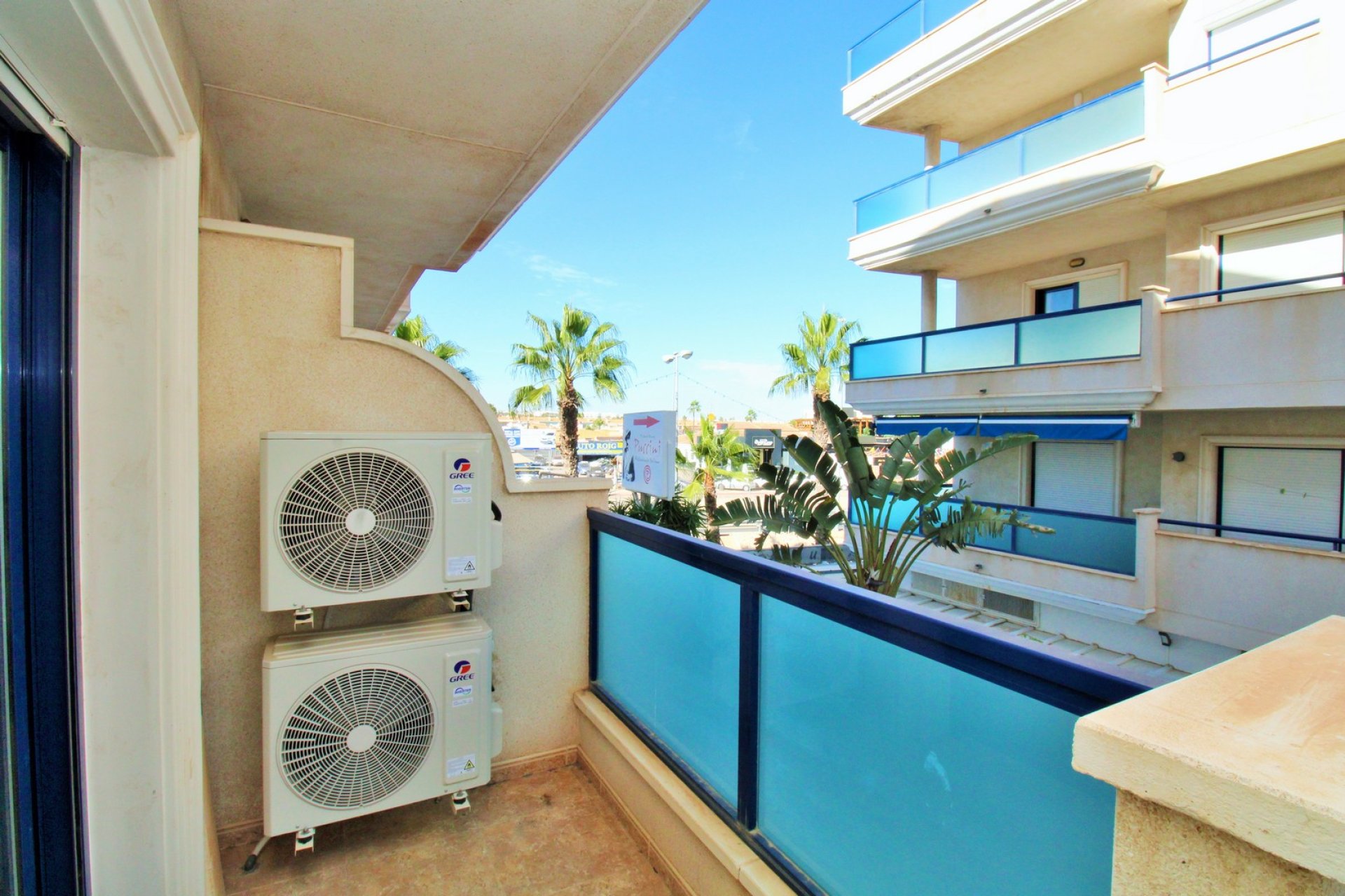 Revente - Apartment -
Cabo Roig