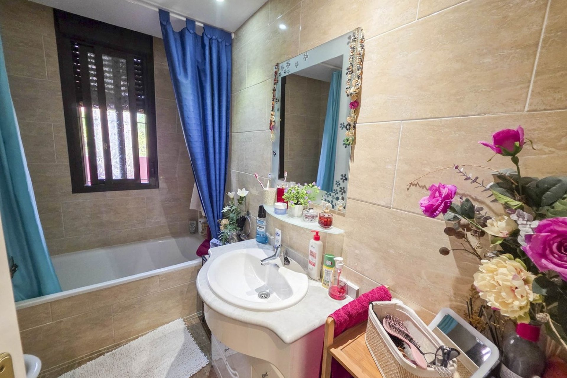 Revente - Apartment -
Casares Playa - Costa del Sol