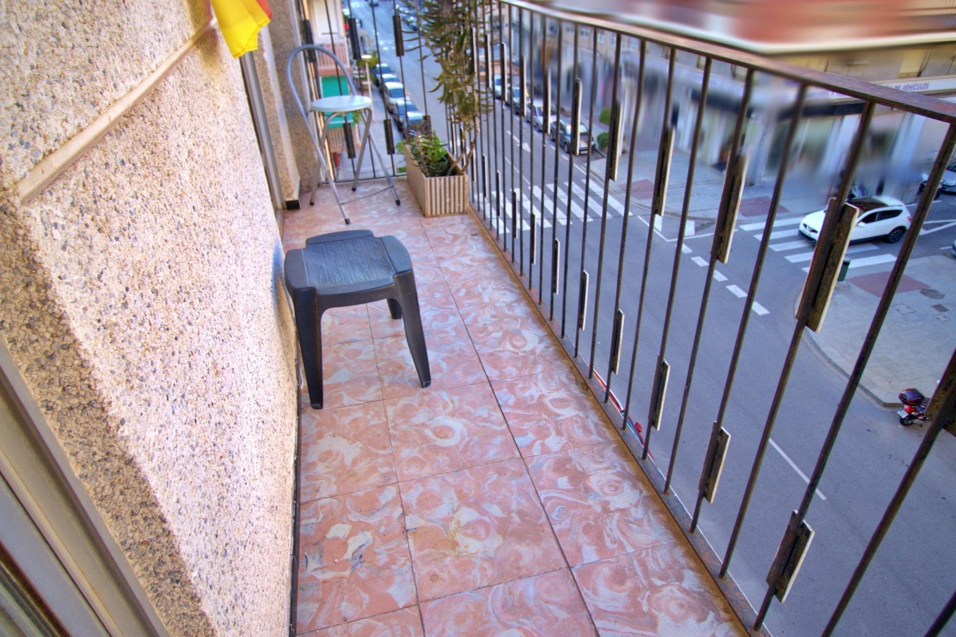 Revente - Apartment -
Elche - Plaza Crevillente-juzgados