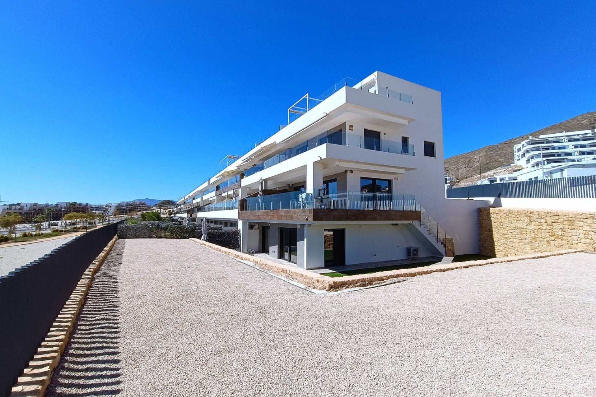 Revente - Apartment -
Finestrat