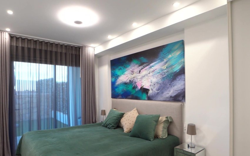 Revente - Apartment -
Finestrat