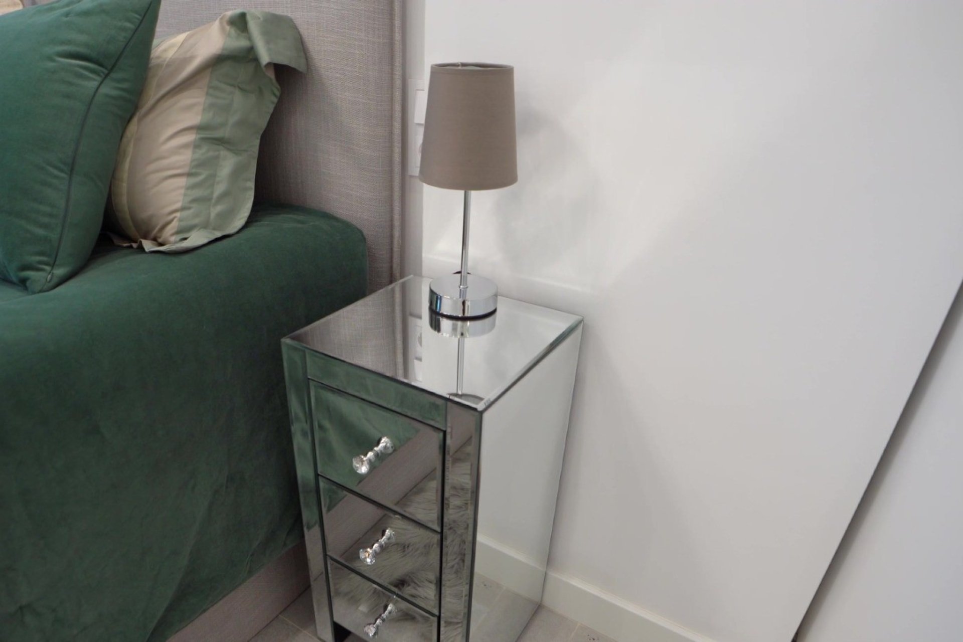 Revente - Apartment -
Finestrat