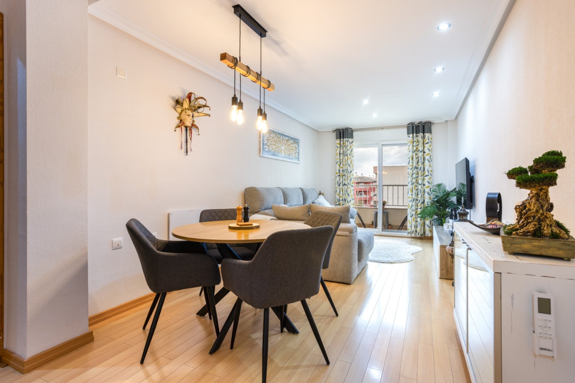 Revente - Apartment Flat -
Los Montesinos