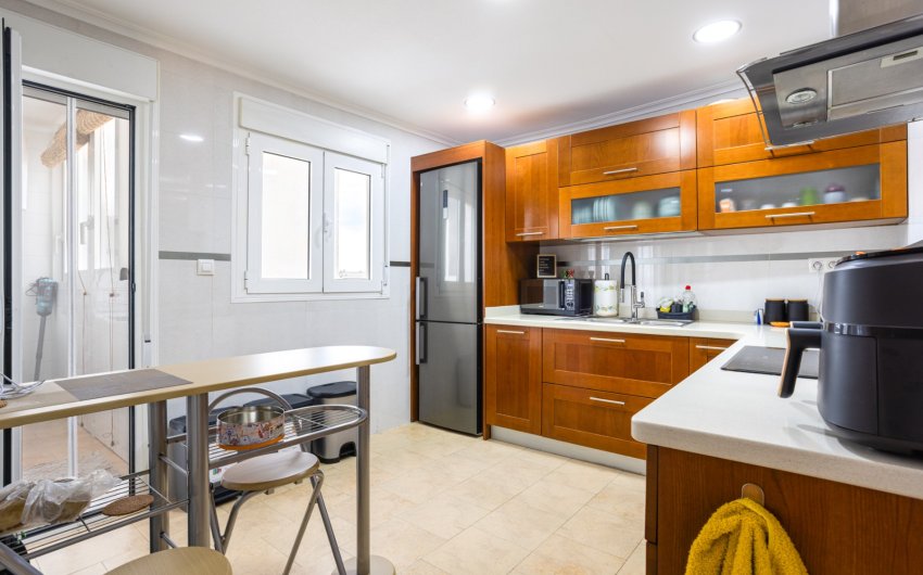 Revente - Apartment Flat -
Los Montesinos